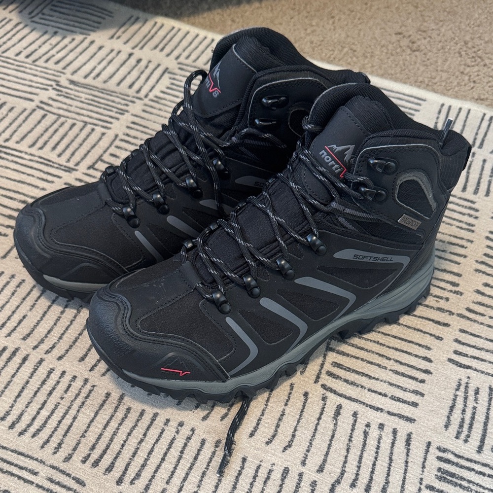 Men's Black Waterproof Hiking Boots